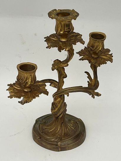 Gilt bronze mantelpiece, movement and dial...