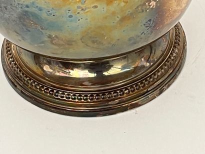 A silver-plated champagne bucket
H: 24 c...