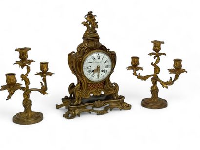 Gilt bronze mantelpiece, movement and dial...