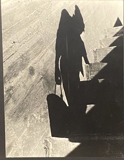 Lucien HERVÉ (1910-2007)
The shadow. Cité...