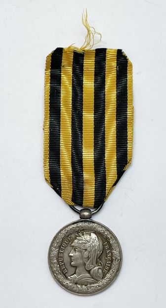 Commemorative medal for the Dahomey campaign....