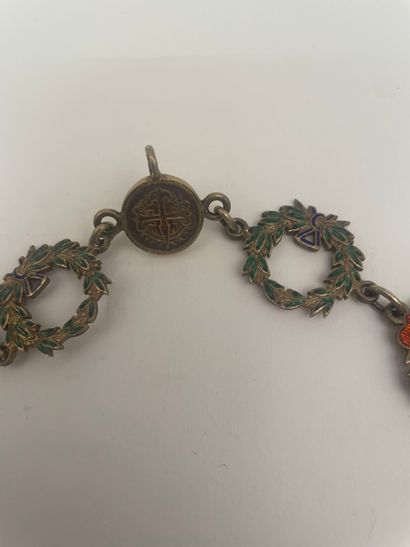 Nice set with plaque from the Portuguese...