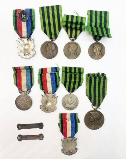 Lot of commemorative medals (9) on the theme...