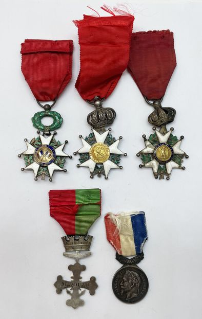 Lot of five miscellaneous decorations: two...