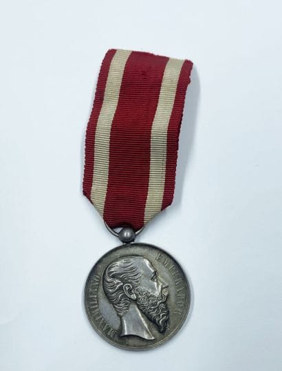 Mexican medal of military merit issued during...