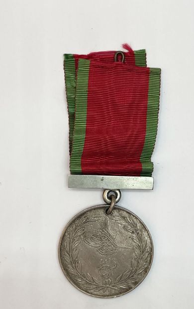 Turkish medal commemorating the Crimean campaign...