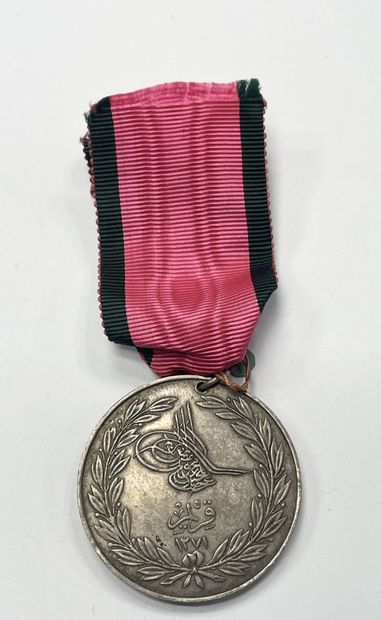 Turkish medal commemorating the Crimean campaign...