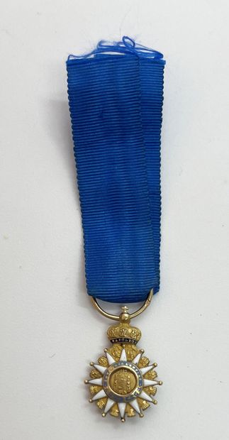 Very fine and rare reduction of the chevalier...
