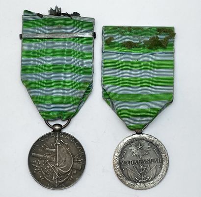 Lot of two French medals commemorating the...