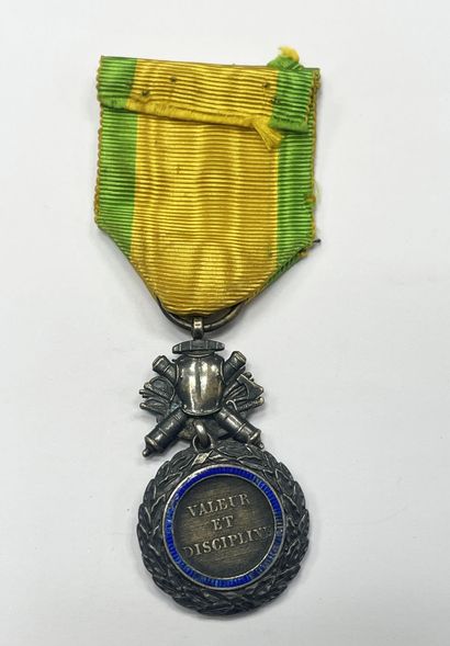 Third Republic type military medal, biface...