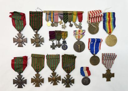 Lot of various ordinance or half-size decorations,...