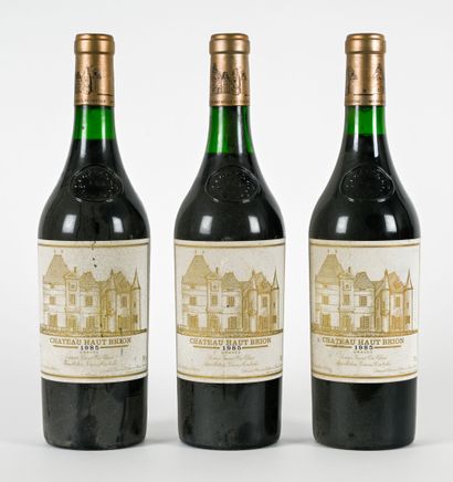 3 bottles CHÂTEAU HAUT-BRION 1985 1er GCC...