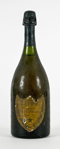 1 bottle CHAMPAGNE MOET & CHANDON 1966 Cuvée...