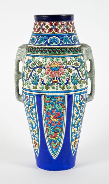 LONGWY
Earthenware and polychrome enamel...