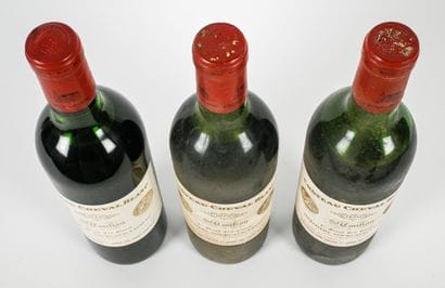 3 bottles CHÂTEAU CHEVAL BLANC 1970 1er GCC...