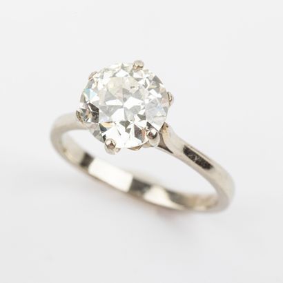 Solitaire ring, half-cut diamond, 1.72 carats,...