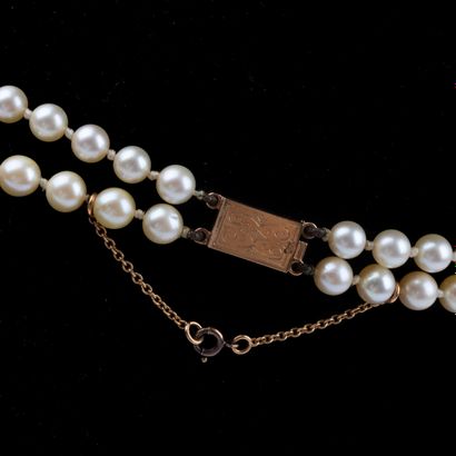 Necklace, double strand of cultured pearls,...