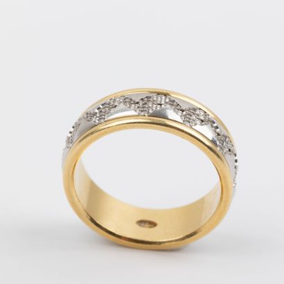 Mobile wedding band with geometric decoration,...