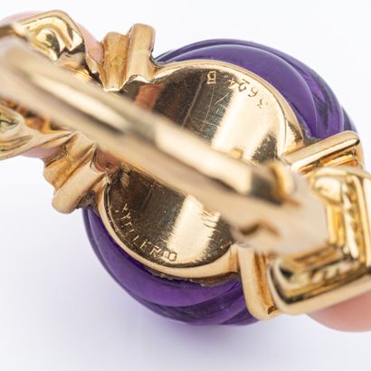 MELLERIO 
Engraved amethyst ring with angel-skin...