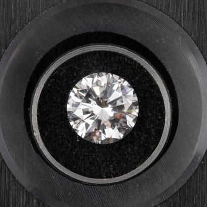 Sealed brilliant-cut diamond, 1.03 carat...