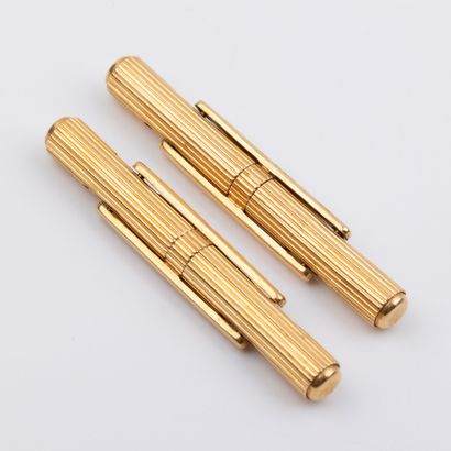 Pair of spring-loaded cylinder cufflinks,...