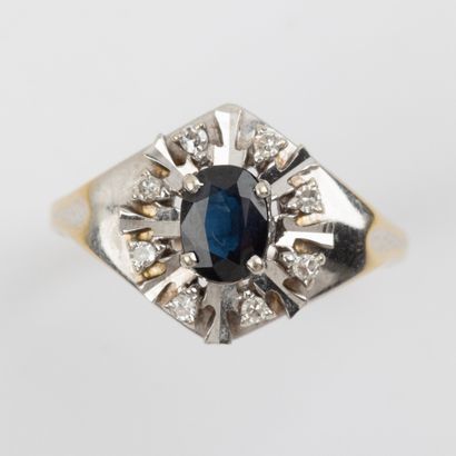 Daisy ring with old-cut diamonds and rubies
Gross...
