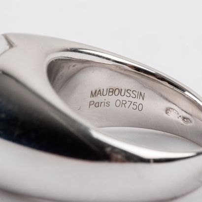 MAUBOUSSIN
Crystal, brilliant-cut diamond...