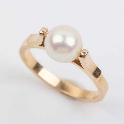 Cultured pearl ring diam: 6.6 mm approx,...