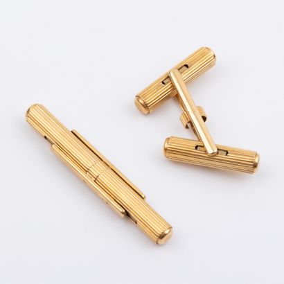 Pair of spring-loaded cylinder cufflinks,...