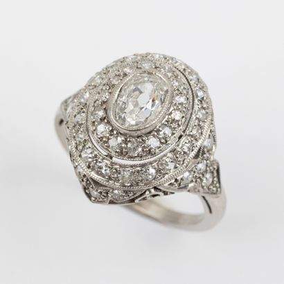 Dome ring, old-cut diamond, approx. 0.60...