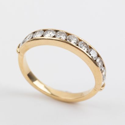Half wedding band, brilliant-cut diamonds,...