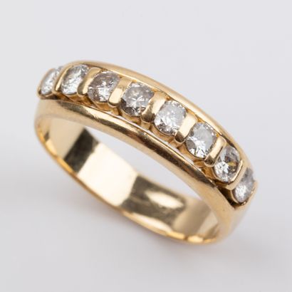 Half wedding band, brilliant-cut diamonds,...
