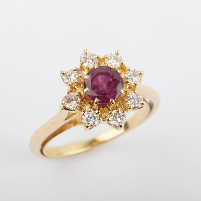 Ruby daisy ring, brilliant-cut diamonds,...
