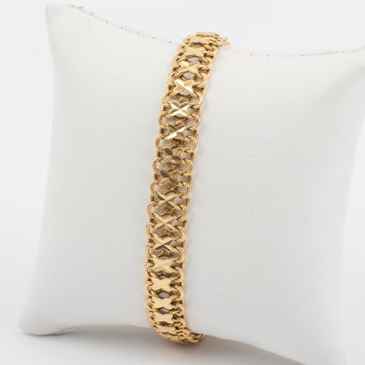 18 K gold bracelet, fancy mesh
Weight: 12.3...