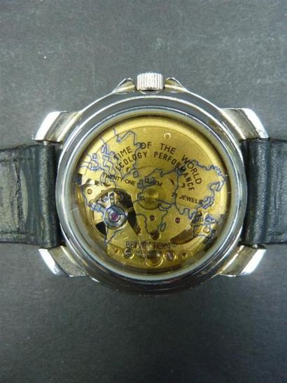 BULOVA pour United Colors of Benetton
Montre...