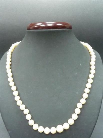 Collier perles de culture en chute 6 à 9...