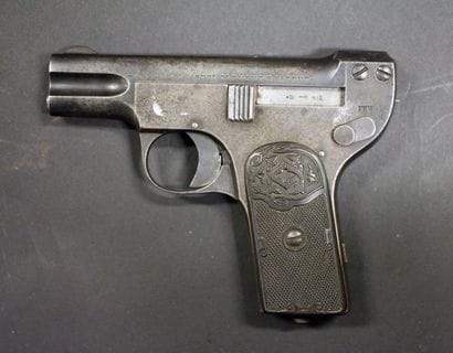 Pistolet semi-automatique « Charles Clement...
