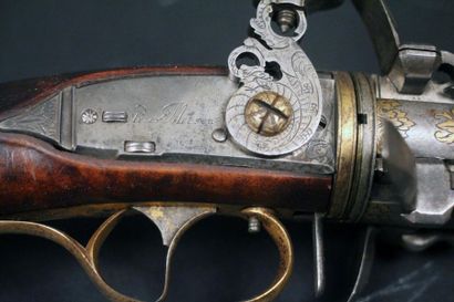 Grand revolver à silex à 4 coups signé «...