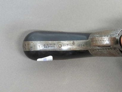 Poivrière système Mariette à 6 canons (damas)...
