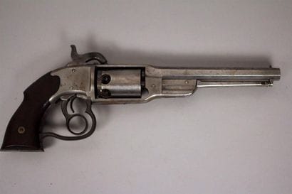 Grand revolver à percussion « Savage » calibre...