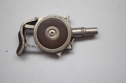 Revolver à barillet plat « The Protector...