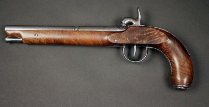 Grand inusuel pistolet à coffre et à percussion,...