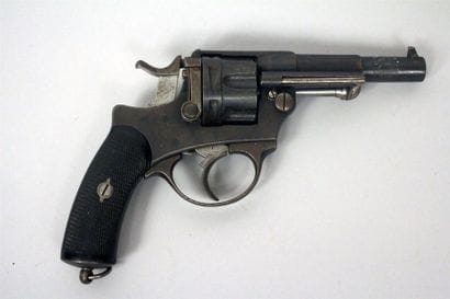 Revolver modèle 1874 civil en calibre 11mm...