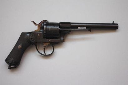 Grand révolver système Lefaucheux calibre...