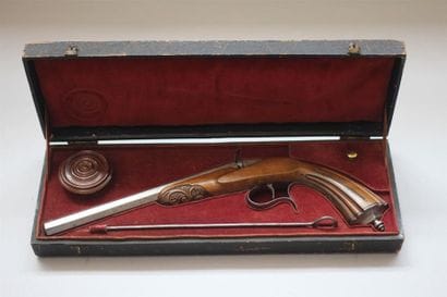 Beau pistolet de tir système Flobert calibre...