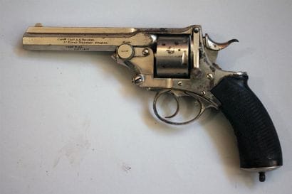 Gros revolver à brisure nickelé Pryse D.A....