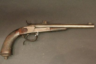 Grand pistolet de tir monocoup basculant...