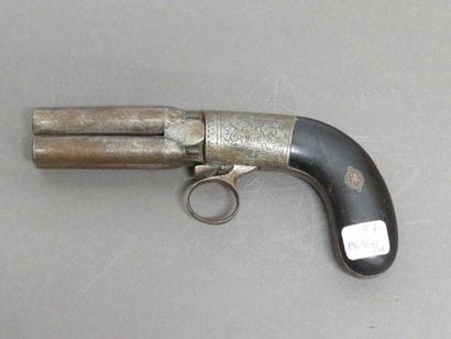 Poivrière système Mariette à 4 canons (damas)...