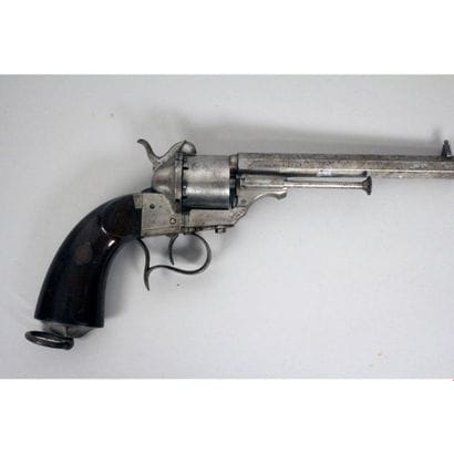 Grand revolver Lefaucheux calibre 12mm à...