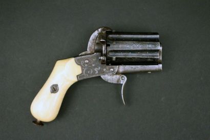 Poivrière calibre 7mm à broche système «...